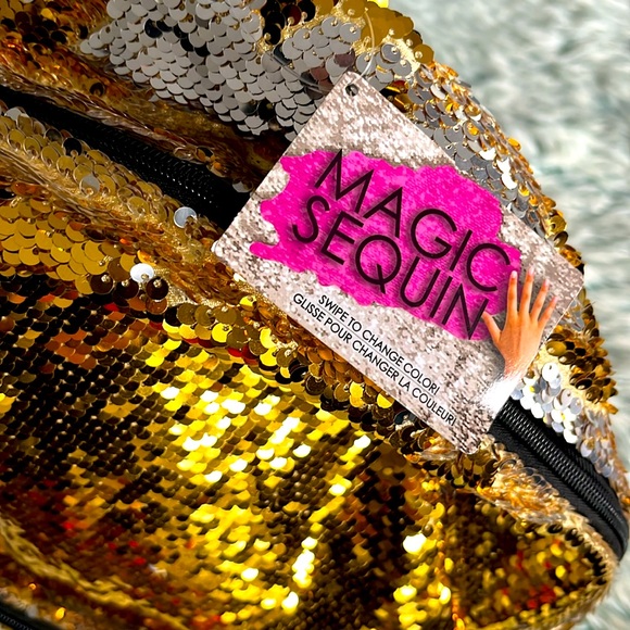 🤩Style Lab Magic Sequin Backpack in Gold ✨and Silver🪩 - Picture 2 of 13